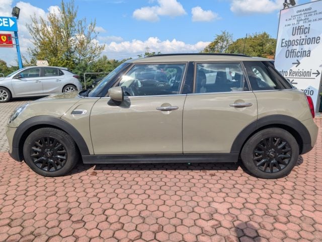MINI One 1.5 One 5 porte UNICOPROPRIETARIO - foto 4 di 4