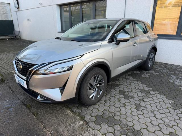 Nissan Qashqai MHEV 158CV XTRONIC BUSINESS, del 2022, 30.000 km, in vendita a BARZANò (LC)