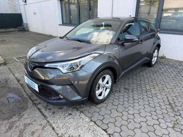 Toyota C-HR 1.8 FULL HYBRID BUSINESS UNICO PROPRIETARIO, del 2019, 38.000 km, in vendita a BARZANò (LC)