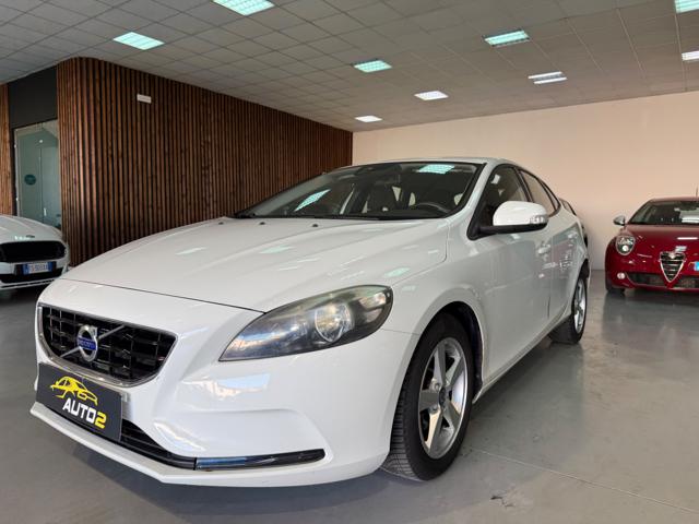 Volvo V40 D2 1.6 Business Edition usato a CAPANNORI