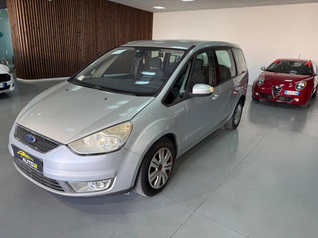 Ford Galaxy 2.0 TDCi 140 CV Ghia DPF*7 POSTI - foto 2 di 17