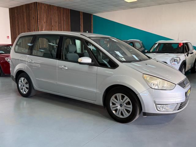 Ford Galaxy 2.0 TDCi 140 CV Ghia DPF*7 POSTI - foto 4 di 17