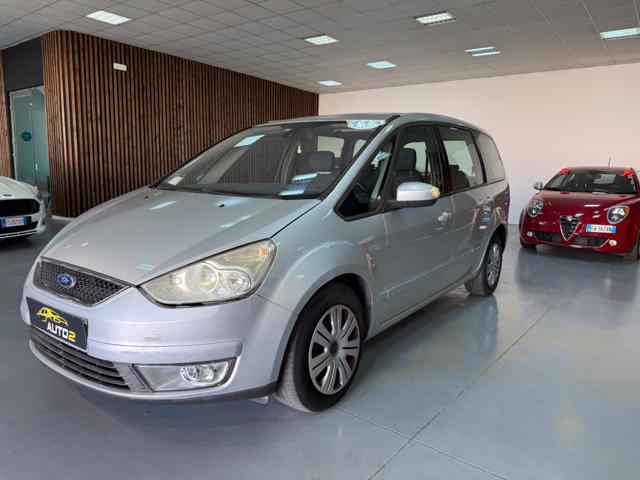 Ford Galaxy 2.0 TDCi 140 CV Ghia DPF*7 POSTI, del 2008, 278.000 km, in vendita a Capannori (LU)