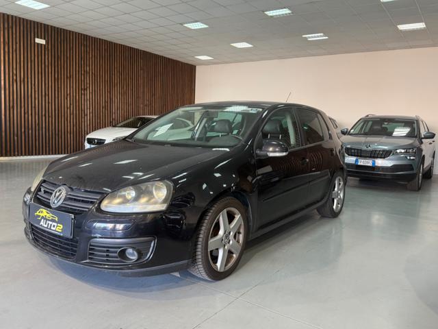 Volkswagen Golf 1.9 TDI DPF 5p*OK NEOPATENTATI, del 2009, 347.000 km, in vendita a Capannori (LU)