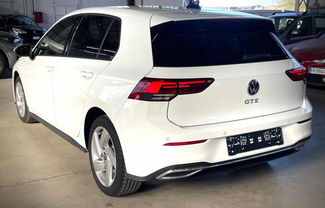 Volkswagen Golf 1.4 Plug-In Hybrid DSG GTE - foto 4 di 4