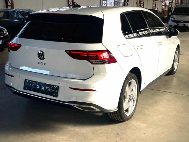 Volkswagen Golf 1.4 Plug-In Hybrid DSG GTE - foto 3 di 4