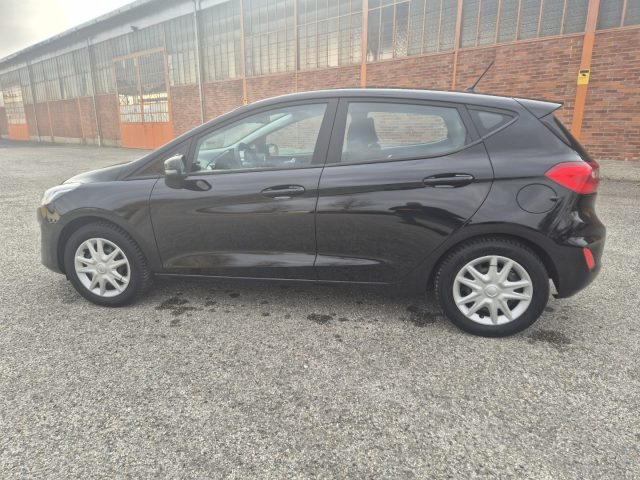 Ford Fiesta 1.1 75 CV GPL 5 porte Titanium - foto 3 di 4