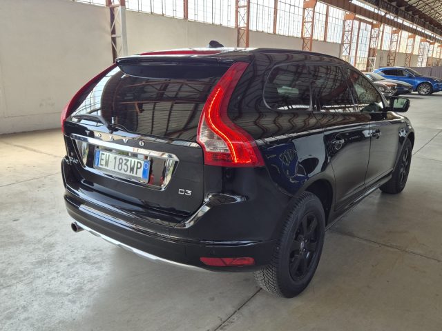 Volvo XC60 D3 Geartronic R-design Momentum - foto 4 di 4
