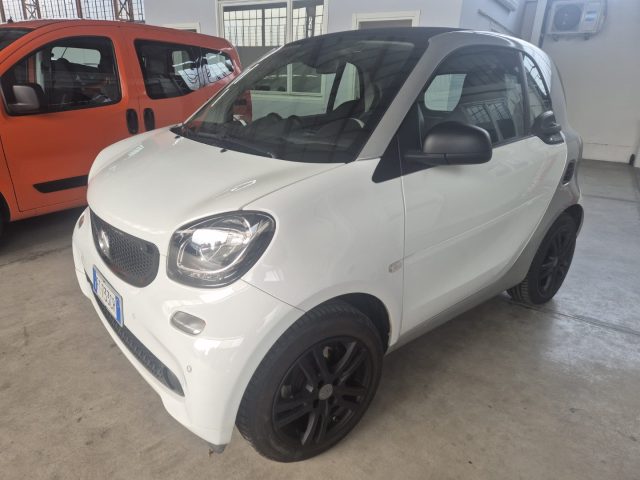 smart forTwo 70 1.0 twinamic BRABUS Style - foto 3 di 4