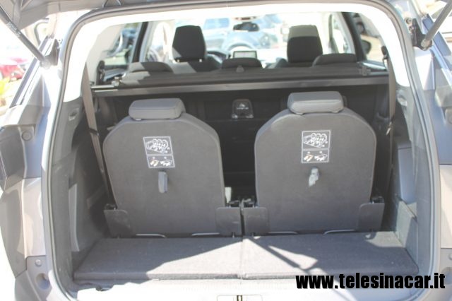 Peugeot 5008 2.0 BlueHDi 150 S&S Business TETTO APRIBILE 7 POS, del 2018, 156.000 km, in vendita a San Salvatore Telesino (BN)