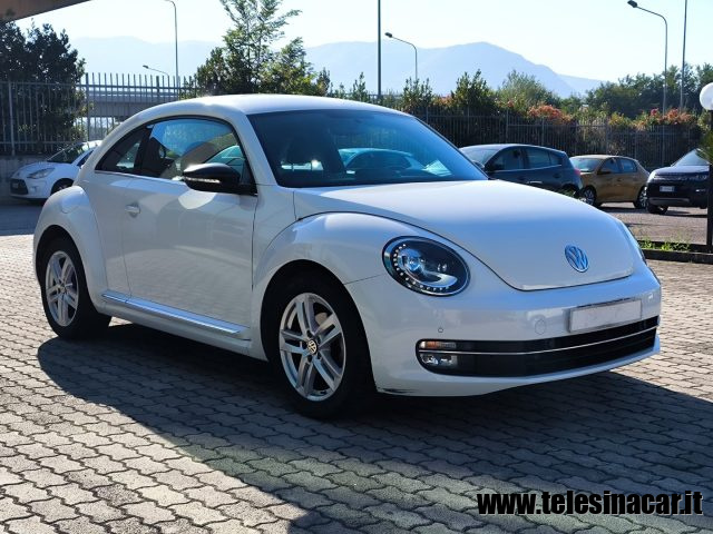 Volkswagen Maggiolino 1.6 TDI 105cv Design BlueMotion Technology - foto 4 di 4
