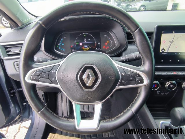 Renault Clio 1.6 E-TECH HYBRID 90CV BUSINESS usato a SAN SALVATORE TELESINO