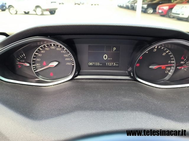 Peugeot 308 1.5 BlueHDi 130CV EAT6 Business, del 2020, 87.000 km, in vendita a San Salvatore Telesino (BN)
