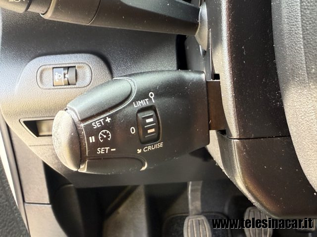 Citroen Berlingo 1.5 BlueHDi 4 PORTE 3 POSTI doblo partner combo - foto 3 di 4