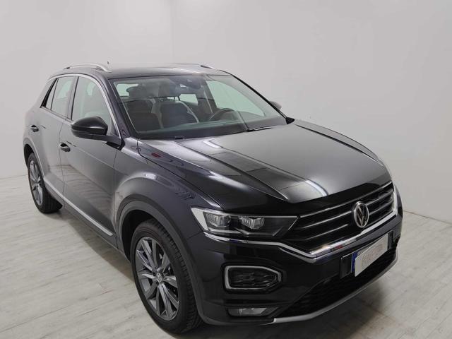 Volkswagen T-Roc 1.5 TSI ACT Advanced BlueMotion Technology - foto 2 di 4