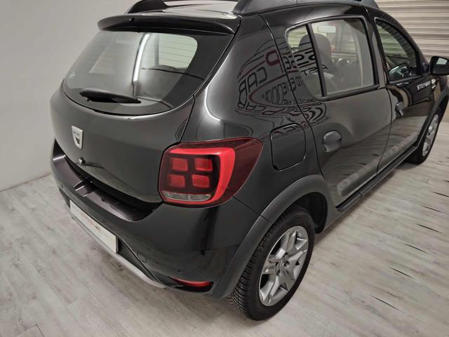 Dacia Sandero 0.9 TCe 12V TurboGPL 90CV Start&Stop Comfort - foto 4 di 4