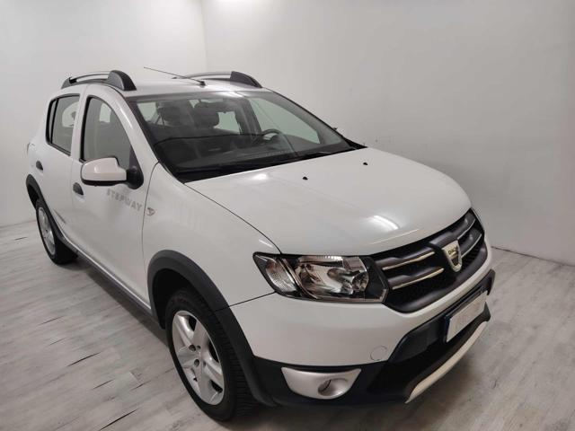 Dacia Sandero Stepway 88.000km - foto 2 di 4