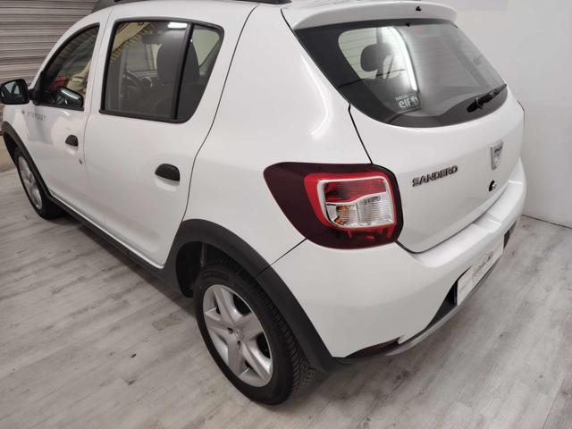 Dacia Sandero Stepway 88.000km - foto 4 di 4