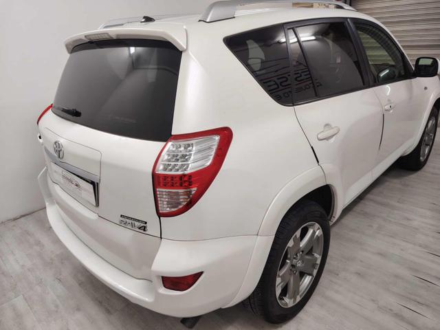 Toyota RAV 4 MY23 RAV4 Crossover 2.2 D-Cat AUTOMATICO - foto 3 di 4