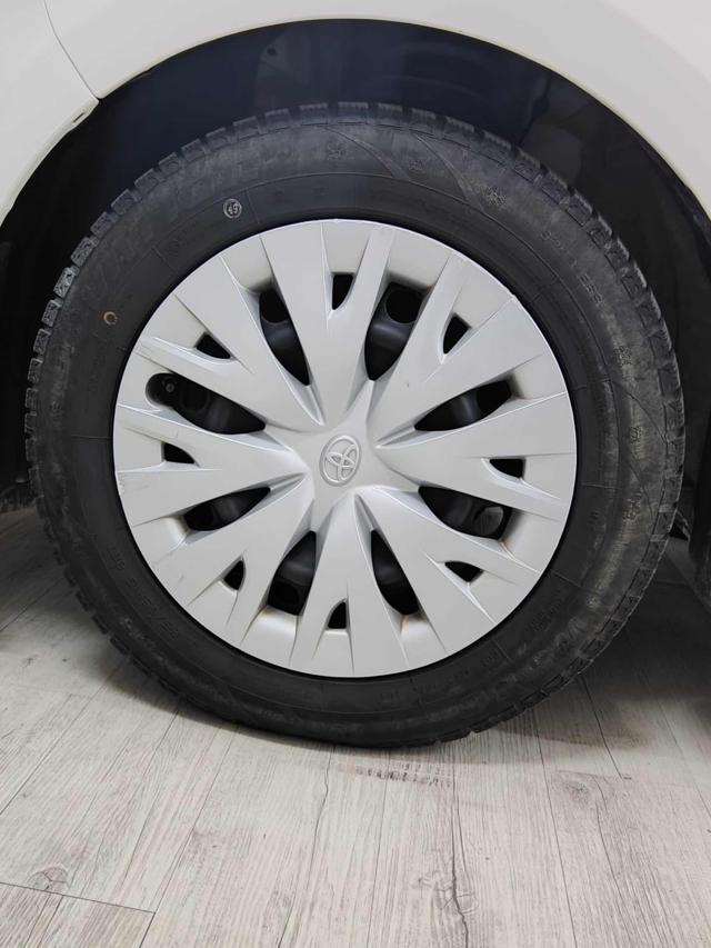 Toyota Yaris 1.0 5 porte Trend 65.000KM - foto 4 di 4