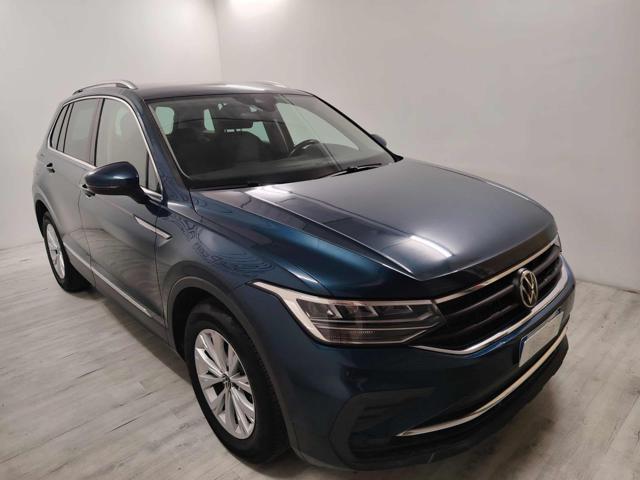 Volkswagen Tiguan 1.5 TSI ACT Life 69.000KM - foto 2 di 4