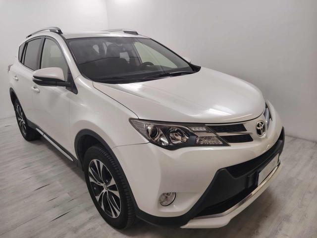 Toyota RAV 4 MY23 RAV4 2.2 D-CAT A/T 4WD Lounge White Ed. - foto 2 di 4
