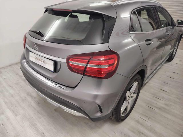 Mercedes-Benz GLA 180 Sport AUTOMATICA 49.000KM - foto 3 di 4