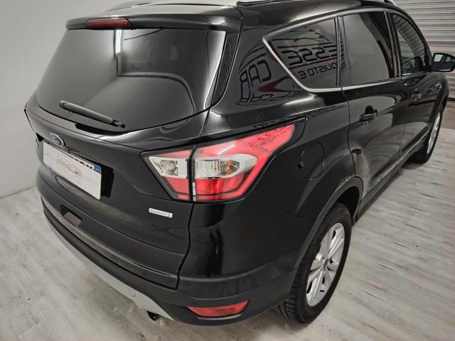 Ford Kuga 1.5 EcoBoost 120 CV S&S 2WD Titanium - foto 3 di 4
