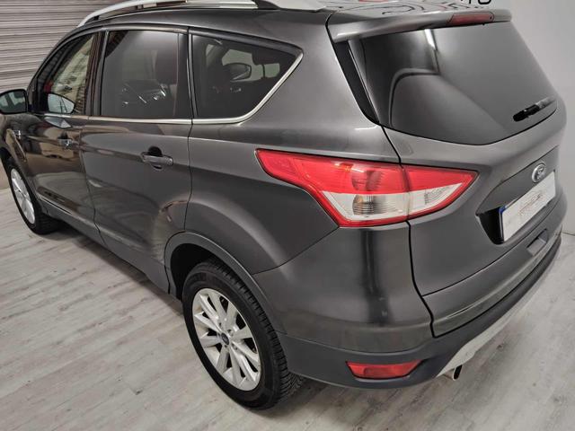 Ford Kuga 2.0 TDCI 120 CV S&S 2WD Titanium - foto 3 di 4