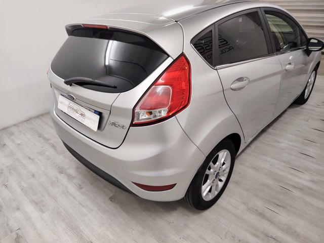 Ford Fiesta 1.5 TDCi 75CV 5 porte Titanium - foto 4 di 4