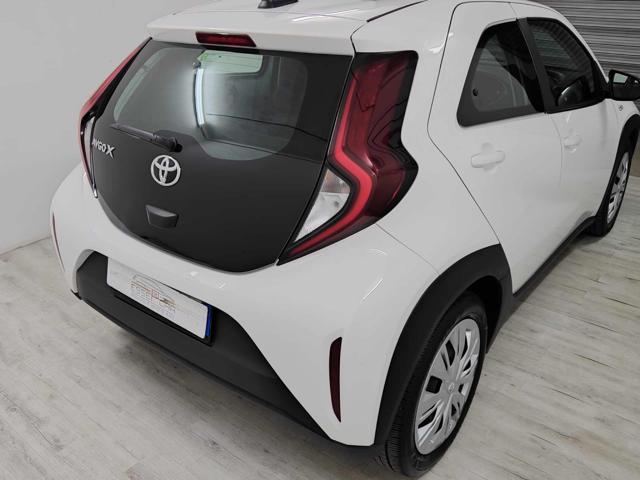 Toyota Aygo X 1.0 VVT-i Lounge 50.000KM - foto 3 di 4