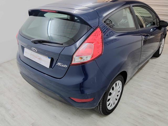 Ford Fiesta 1.5 TDCi 75CV 3 porte Business - foto 3 di 4