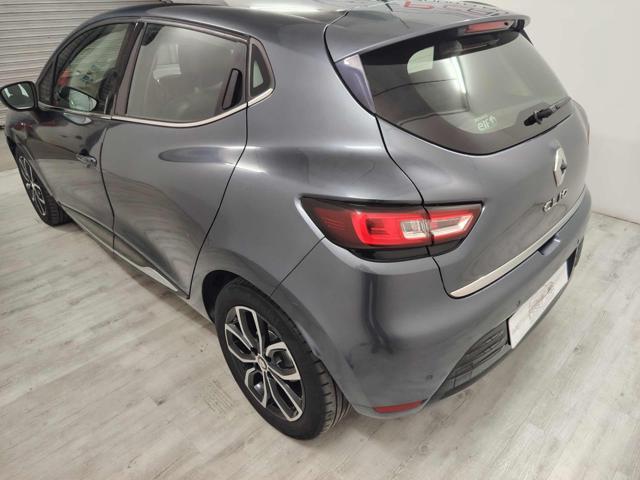 Renault Clio TCe 12V 75 CV 5 porte Business - foto 3 di 4