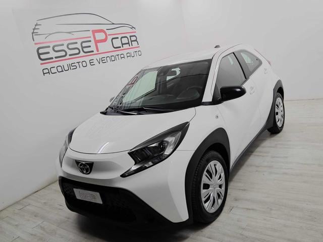 Toyota Aygo X 1.0 VVT-i Lounge 50.000KM usato a GERENZANO