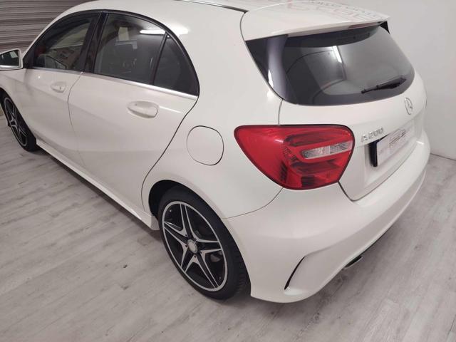 Mercedes-Benz A 200 Premium - foto 4 di 4