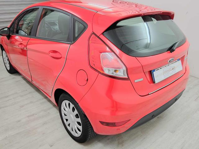 Ford Fiesta 1.0 100CV 5 porte Titanium 30.000KM - foto 4 di 8