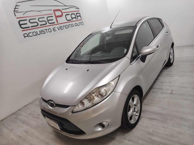 Ford Fiesta 1.2 82 CV 5 porte Titanium, del 2010, 135.000 km, in vendita a Gerenzano (VA)
