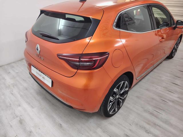 Renault Clio Blue dCi 85 CV 5 porte Intens - foto 2 di 8