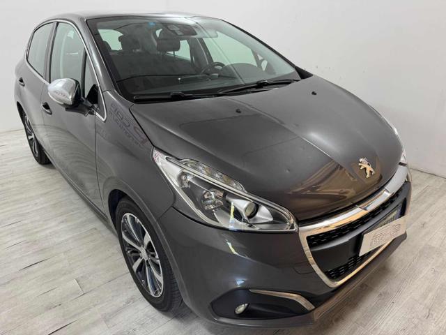 Peugeot 208 1° serie BlueHDi 100 5 porte Allure - foto 2 di 8