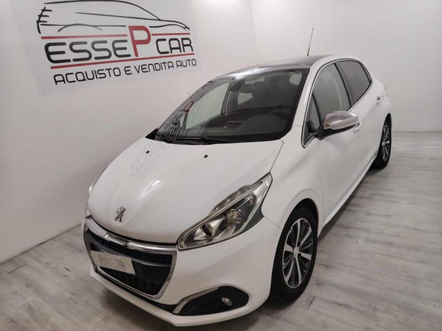 Peugeot 208 1° serie BlueHDi 75 5 porte Allure, del 2015, 145.000 km, in vendita a Gerenzano (VA)