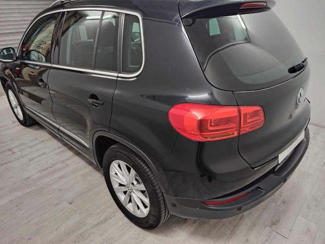 Volkswagen Tiguan 2.0 TDI 140 CV 4MOTION Sport & Style - foto 4 di 4