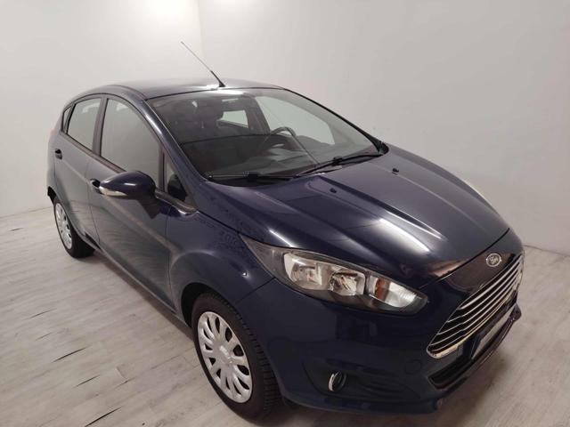Ford Fiesta 1.4 5p. Bz.- GPL Titanium - foto 2 di 4