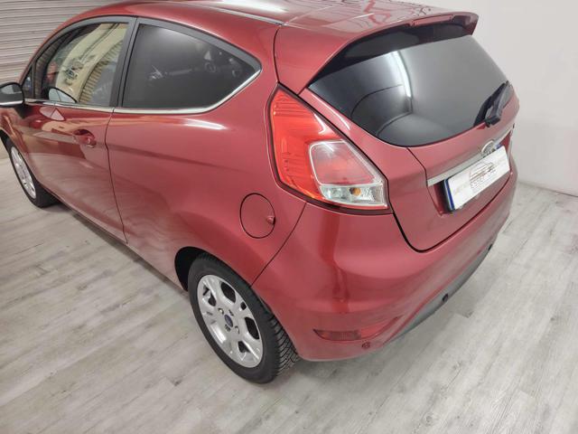 Ford Fiesta 1.5 TDCi 75CV 3 porte Titanium - foto 4 di 4