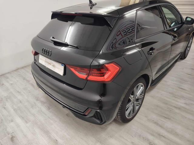 Audi A1 SPB 30 TFSI S tronic S line edition - foto 3 di 4