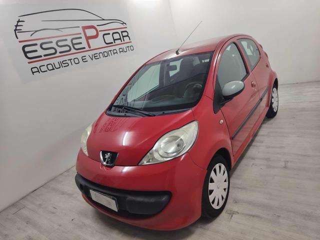 Peugeot 107 1.0 68CV 5p. Desir, del 2009, 97.000 km, in vendita a Gerenzano (VA)
