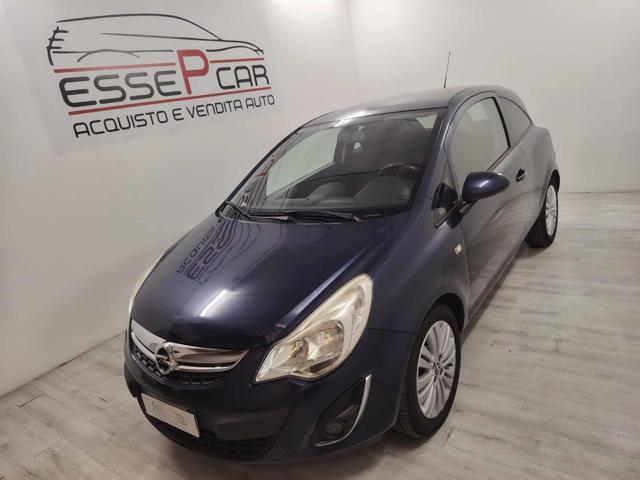 Opel Corsa 1.2 3 porte Ecotec, del 2013, 110.000 km, in vendita a Gerenzano (VA)