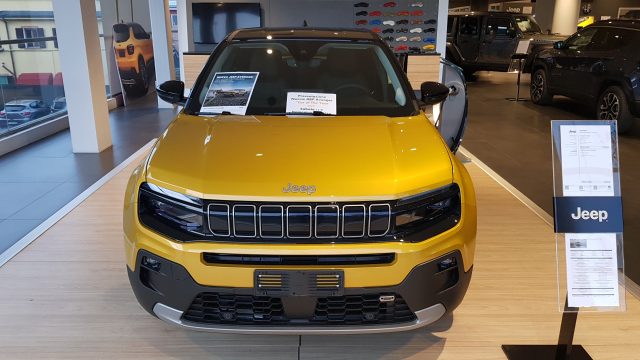 Jeep Avenger BEV Summit + Navigatore + Bicolor usato a MODENA