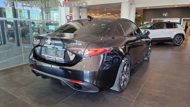Alfa Romeo Giulia 2.2 Turbodiesel 210 CV AT8 AWD Q4 Veloce - foto 4 di 4