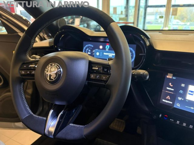 Alfa Romeo Junior 1.2 145 CV Hybrid eDCT6 Edizione Milano Cortina 20 km 0 a MODENA