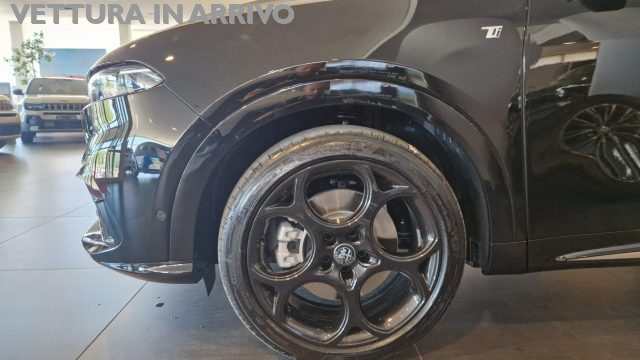 Alfa Romeo Tonale 1.5 175 CV MHEV TCT7 Ti + Cerchi 19 Stile + Techno - foto 3 di 4